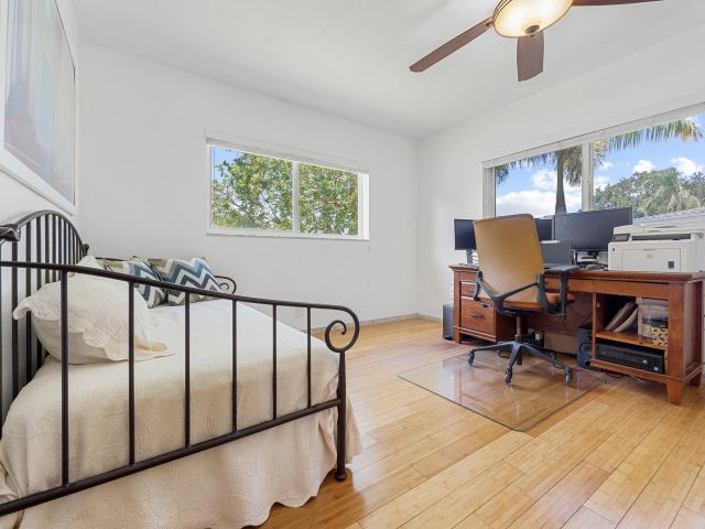 Home for sale at 550 NE 5th Street - photo 6249496