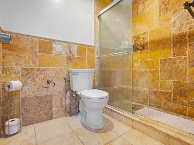 Home for sale at 3538 Estepona Ave D-2 - photo 6186385