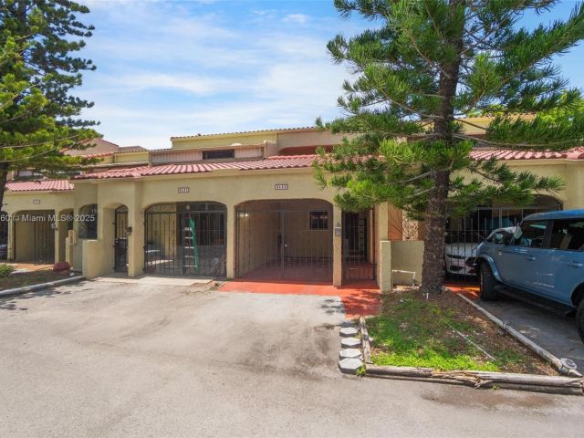 Home for sale at 3538 Estepona Ave D-2 - photo 6186400