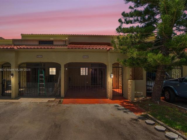 Home for sale at 3538 Estepona Ave D-2 - photo 6186401