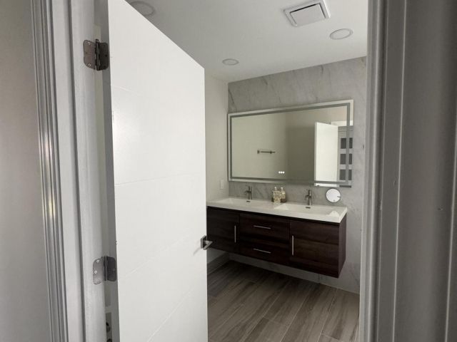 Home for sale at 8711 Eagle Run Drive - photo 6503657