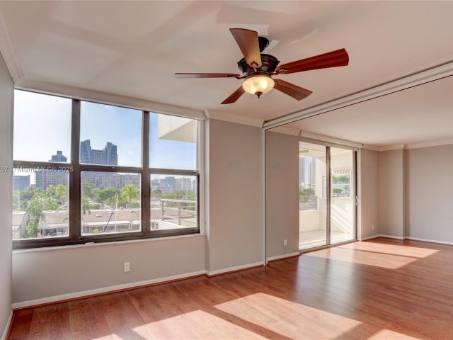 Apartment for sale  Unit #405 - photo 6193414