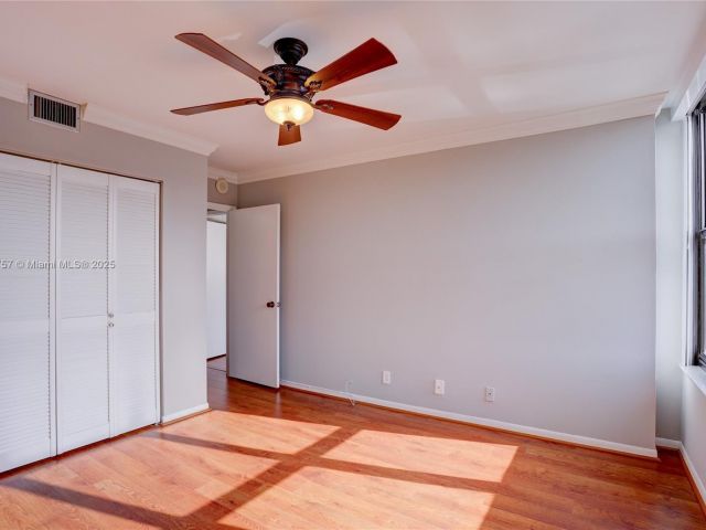 Apartment for sale  Unit #405 - photo 6193415