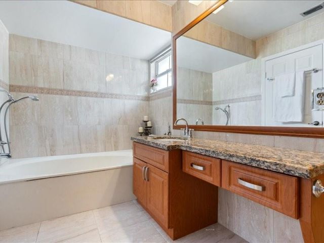 Home for sale at 961 SW 98th Ave - photo 6211547