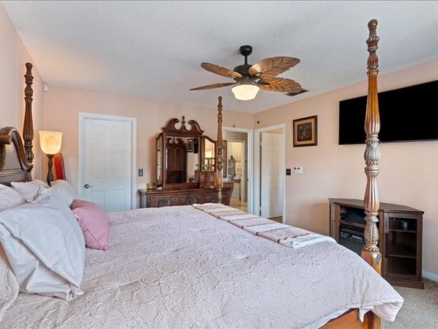 Home for sale at 961 SW 98th Ave - photo 6211549