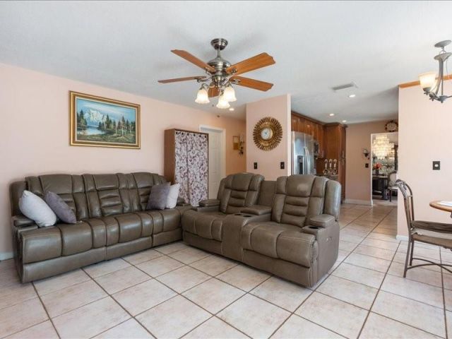 Home for sale at 961 SW 98th Ave - photo 6211555