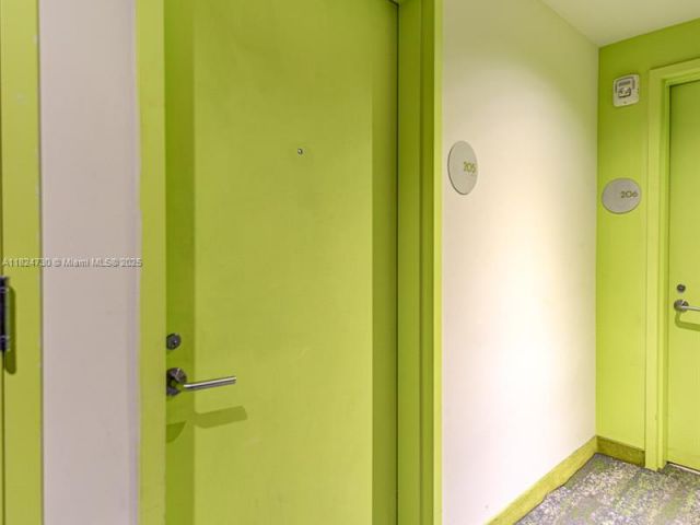 Apartment for rent  Unit #205 - photo 6188687