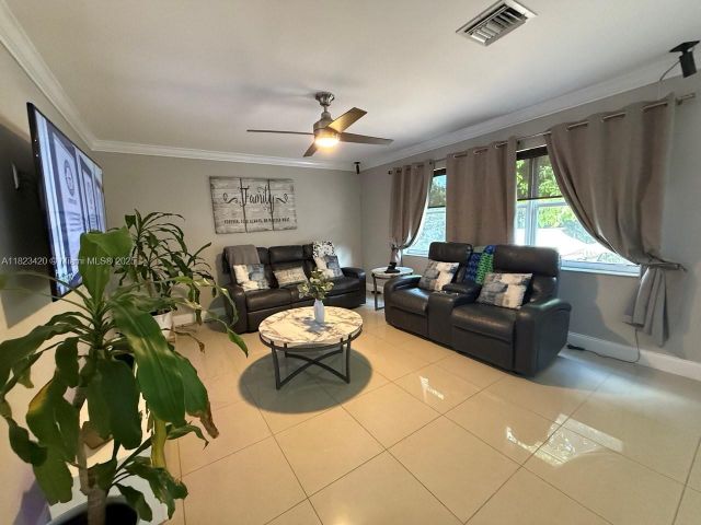 Home for sale at 4280 NW 1st Pl - photo 6200653