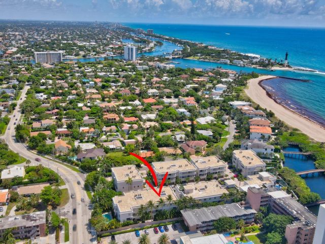 Home for sale at 1754 Bay Dr 1754 - photo 6187340