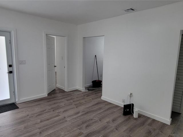 Home for rent at 1520 NW 69th St - photo 6208807