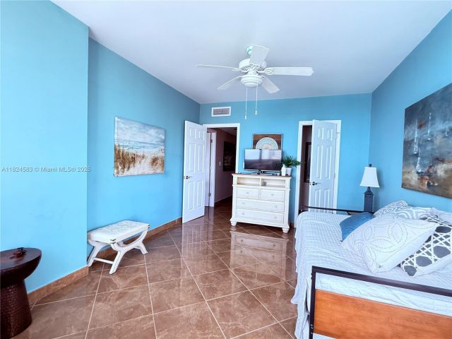 Apartment for sale  Unit #PHH - photo 6189112