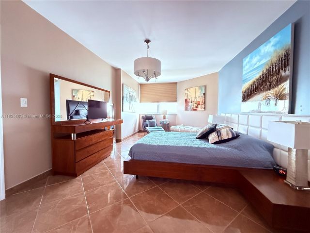 Apartment for sale  Unit #PHH - photo 6189118