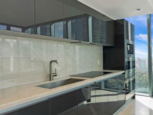 Apartment for sale  Unit #2306 - photo 6189709