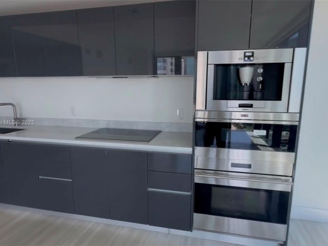 Apartment for sale  Unit #2306 - photo 6189710