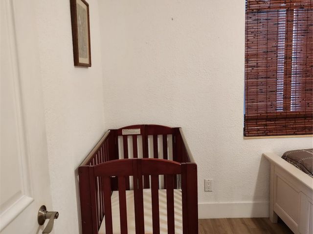 Home for sale at 4610 NE 3rd Ave - photo 6233908