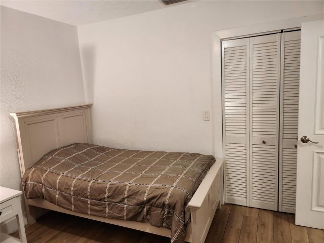 Home for sale at 4610 NE 3rd Ave - photo 6233910