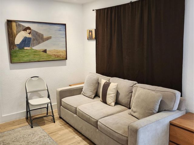 Home for sale at 4610 NE 3rd Ave - photo 6233915