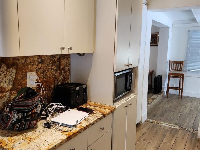 Home for sale at 4610 NE 3rd Ave - photo 6233924