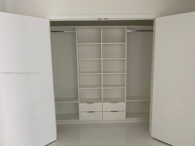 Apartment for rent  Unit #2612 - photo 6188128