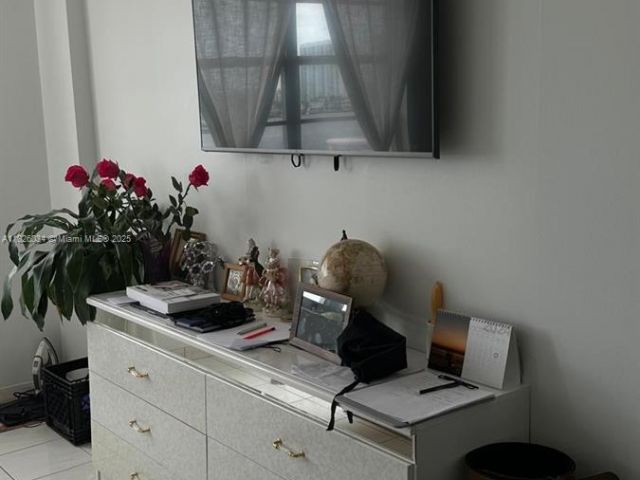 Apartment for rent  Unit #320 - photo 6188857