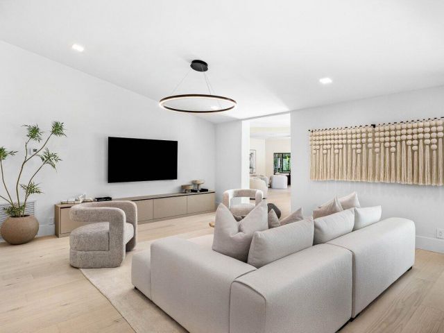 Home for sale at 8090 Twin Lake Drive - photo 6217582