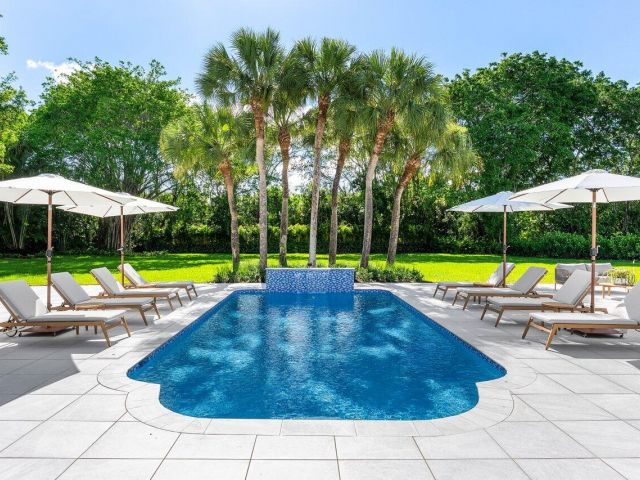 Home for sale at 8090 Twin Lake Drive - photo 6217584