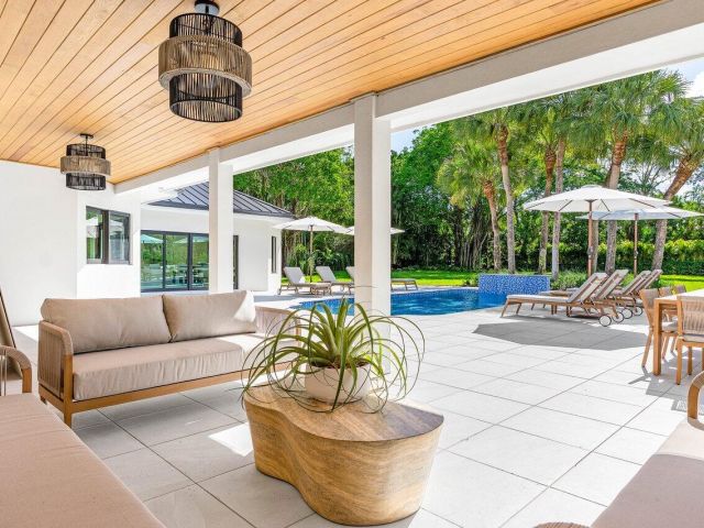 Home for sale at 8090 Twin Lake Drive - photo 6217586