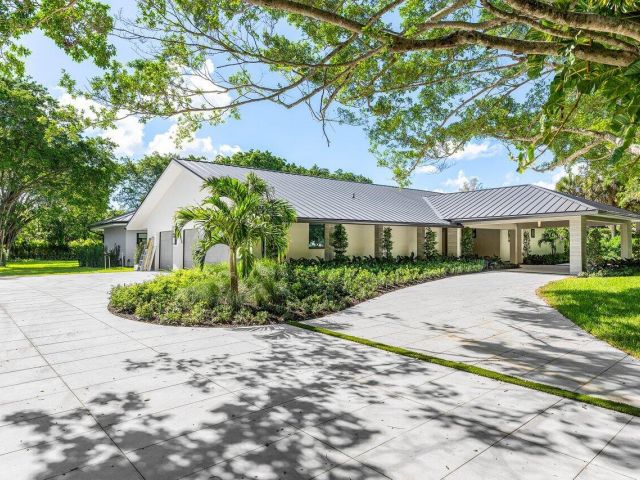 Home for sale at 8090 Twin Lake Drive - photo 6217592