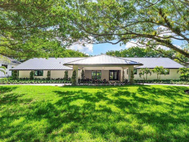 Home for sale at 8090 Twin Lake Drive - photo 6217594