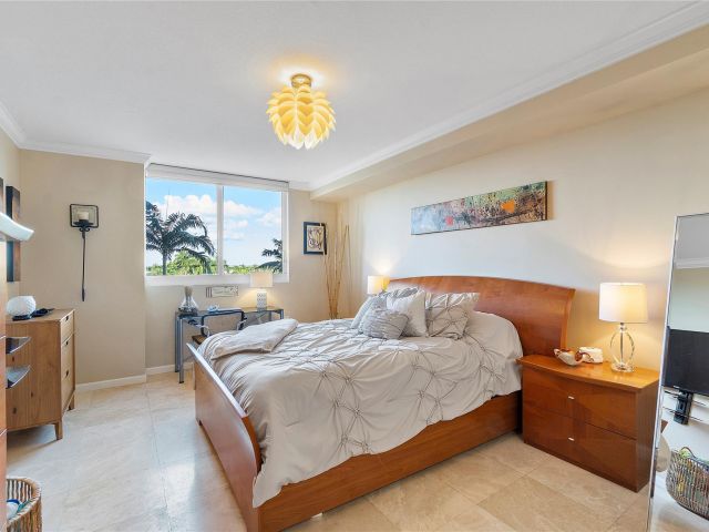 Apartment for sale  Unit #403 - photo 6211877