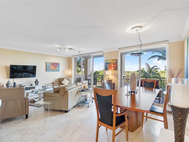 Apartment for sale  Unit #403 - photo 6211880