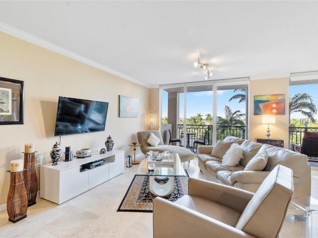 Apartment for sale  Unit #403 - photo 6211886