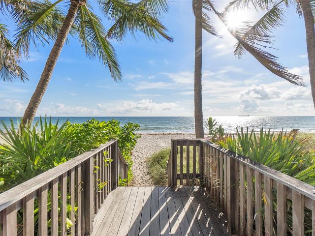 Apartment for sale  Unit #403 - photo 6211890