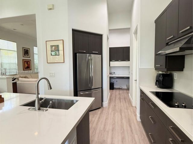 Home for rent at 11339 NW 71st St - photo 6194512