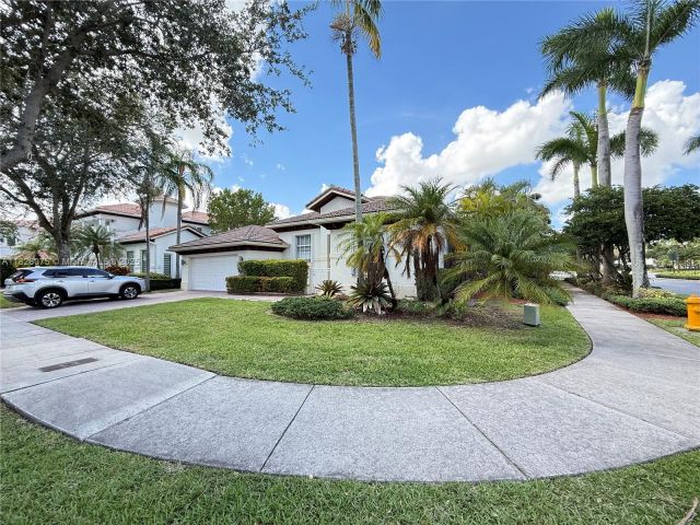 Home for rent at 11339 NW 71st St - photo 6194519