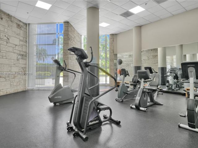 Apartment for rent  Unit #535 - photo 6202382