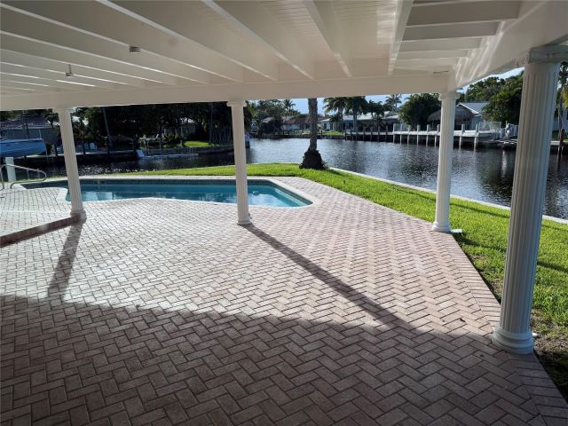 Home for rent at 5251 NE 29th Ave - photo 6201028