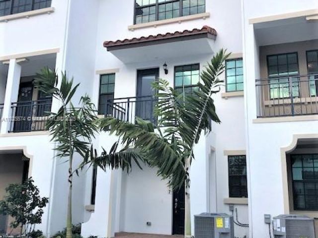 Home for rent at 11717 SW 13th Ct 11717 - photo 6188195