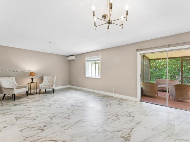 Home for sale at 919 NE 4th St - photo 6194578