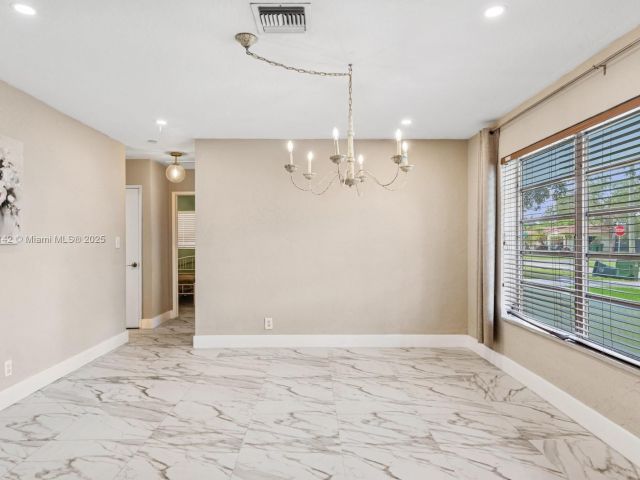 Home for sale at 919 NE 4th St - photo 6194582