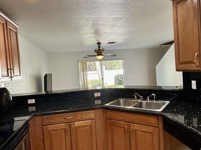 Home for rent at 22162 Majestic Woods Way Way - photo 6217816