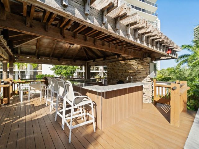 Apartment for sale  Unit #201 - photo 6199313