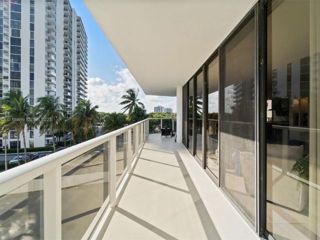 Apartment for sale  Unit #201 - photo 6199318