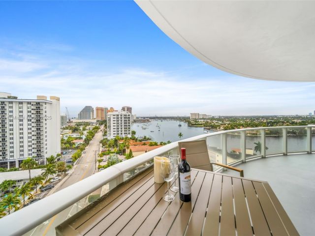 Apartment for sale  Unit #1100 - photo 6198771