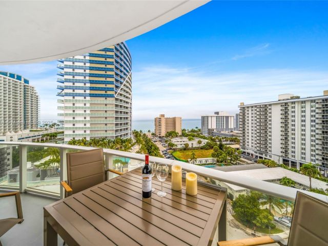 Apartment for sale  Unit #1100 - photo 6198773