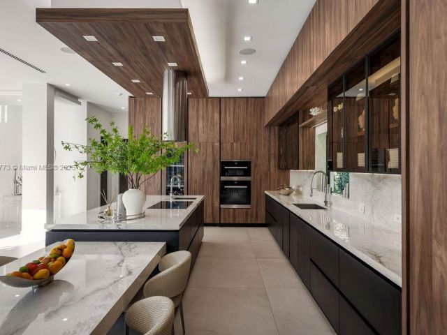 Home for sale at 6850 SW 73rd Ct - photo 6194375