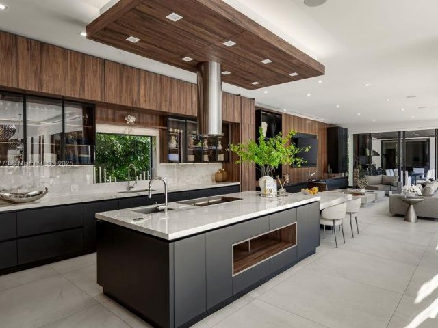 Home for sale at 6850 SW 73rd Ct - photo 6194377