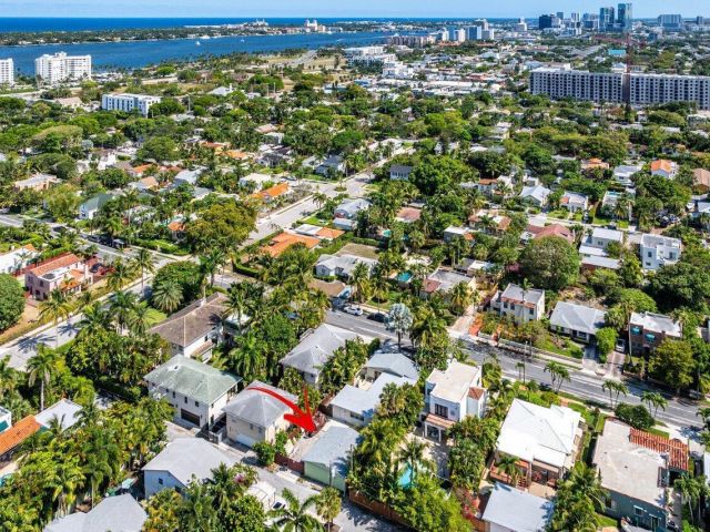 Home for sale at 517 29th Street - photo 6233503