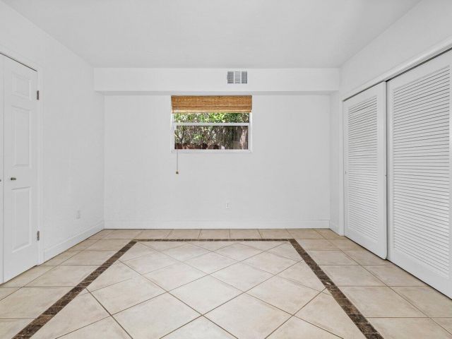 Home for sale at 517 29th Street - photo 6233509