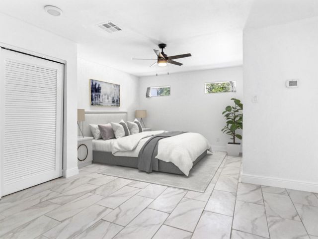 Home for sale at 517 29th Street - photo 6233511